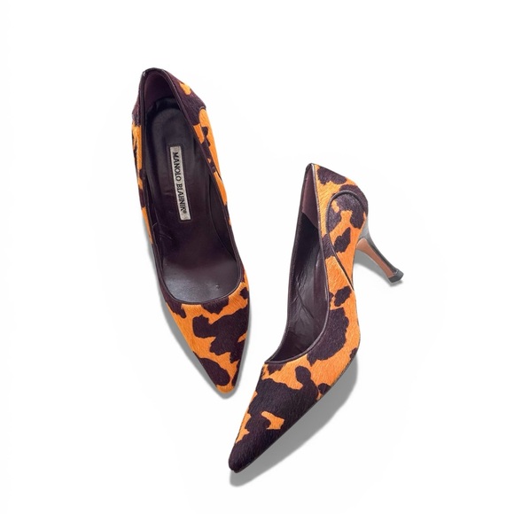 Manolo Blahnik Shoes - Manolo Blahnik Vintage Leopard Pony Hair Pumps Pointed Toe Heels | EU 38